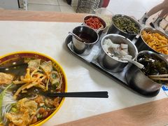 -莫老爷·正宗桂林米粉(南油店)