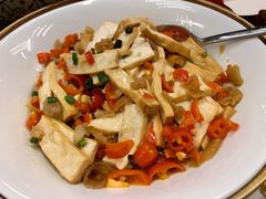 -新李记 · 口味菜馆(南郊公园店)