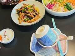 -桥边小楼·手工云南菜·古城观景小楼