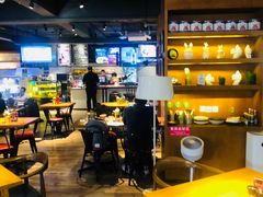 大堂-JINNS锦时 steak&pizza(浸信会礼拜堂旧址店)