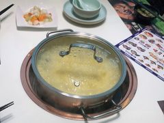 -洪氏嗨捞·猪肚鸡火锅(阳光天地店)