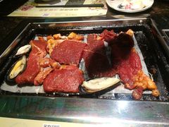 -阪尚皇·原切牛排·烤肉火锅自助(北京路店)