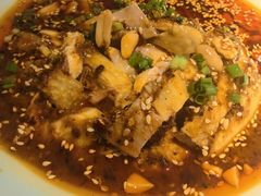 -渝信川菜 · 川味家常菜(长安店)