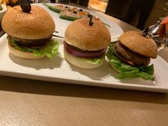 -佐度王子扒房(爱建卓展店)