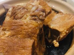 -万和春排骨砂锅米饭(新业广场店)