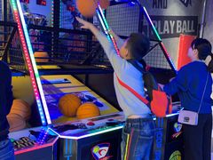 -世代星球·保龄球·镭战真人CS·团建(杨浦店)