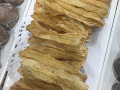 炸腐竹-潮汕美牛肉丸火锅店(天宁寺店)