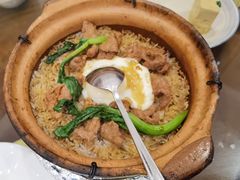 滑蛋牛肉煲仔饭-嘉年华面包房餐厅（饺子馆）(陶然亭店)