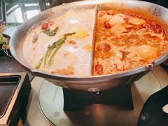 -湊湊火锅·茶憩(新中关购物中心店)