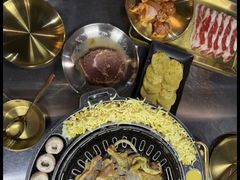 -胡悦里韩式烤肉(芝罘万达广场店)