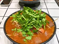 -肥汁米蘭香港米线(长宁来福士店)