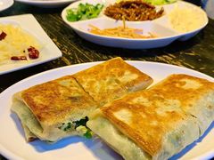 韭菜盒子饼-我去·春饼文化主题餐厅(国定路总店)