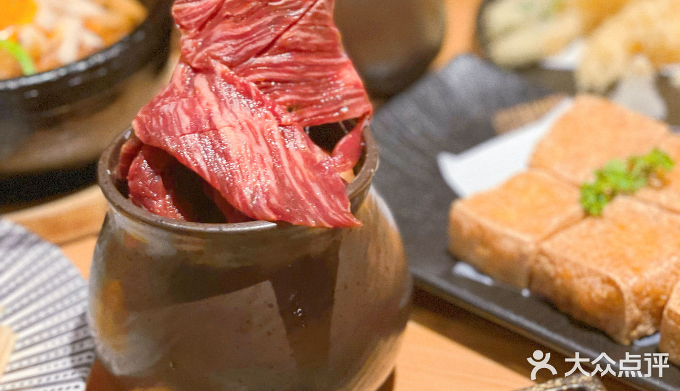 熙南里沉浸式京都风烤肉店～烤牛大骨好绝！