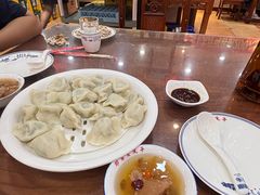-那家老院子东北菜·饺子·小鸡炖蘑菇(艳华街店)