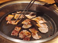 -炉小哥烤肉(信万广场店)