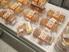 -鲍师傅糕点(青年汇店)