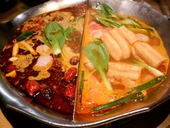 -湊湊火锅·茶憩(杭州湖滨银泰in77店)