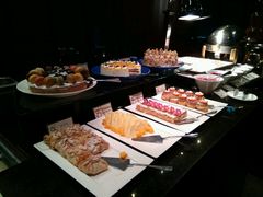 -澳门旅游塔360°旋转餐厅(南湾湖广场店)