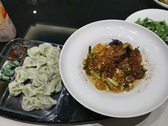 -闫府私房菜·老字号(恒隆店)