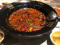 -渔语鱼新川菜Bistro(万象天地店)
