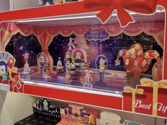 -泡泡玛特POPMART(蓝色港湾店)