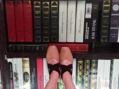 -钟书阁(松江泰晤士小镇店)