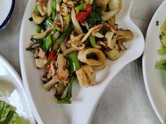-覃记海鲜美食餐厅