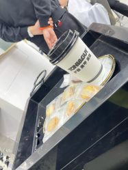 -托尼盖·烫发·染发·专业店