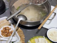-官塘陈记鱼生·潮汕砂锅粥·牛肉火锅(潮枫路总店)