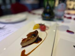 法式香煎鹅肝佐提子汁-The V泽惟·低温慢煮料理