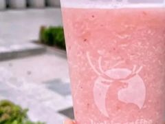 桃桃雪芭-瑞幸咖啡(立桥城购物中心店)
