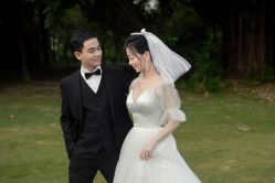 点击看大图 -挪娅婚纱摄影皇家会所
