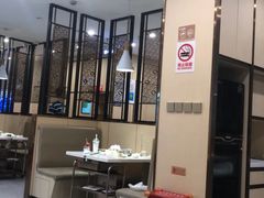 -七欣天香辣蟹火锅(闵行浦江欢乐颂店)