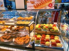 现烤面包-罗森尼娜(德思勤店)