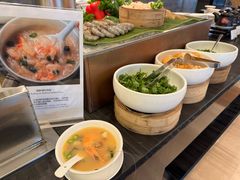 -圣丰索菲特·2 On 988 Café 自助餐厅