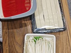 -井格重庆火锅(西直门凯德Mall店)