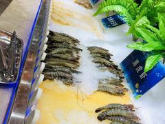 -锤头鲨毛肚海鲜烤肉自助餐厅(国购广场店)