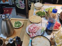 -瓜西西重庆火锅(花溪店)