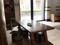 -星巴克(汤臣国贸大厦店)