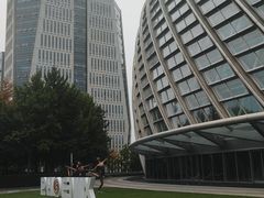 -凤凰中心