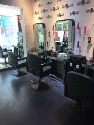 -诗悦发型SALON·圣罗兰店