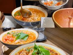 -叁窝雀·云南小锅米线(万象汇店)