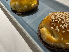 蜜汁叉烧酥-新雅(丰盛里店)