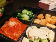 -嘿嘟嘟·肋条烧肉放题(爱融荟城店)