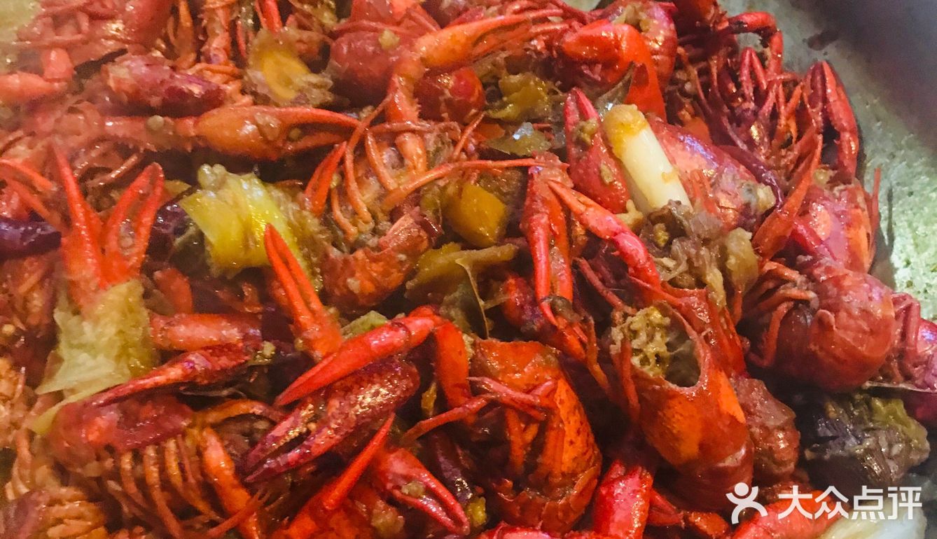 这是我这两个月第一次吃新鲜的猪肉，之前都是冻的