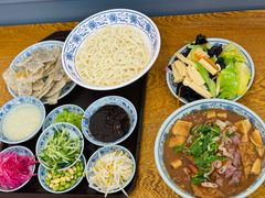 -门框胡同百年卤煮(新街口店)