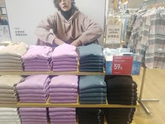 -优衣库(南宁江南万达店)