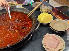 -星鸿社重庆老火锅(燃灯寺分店)