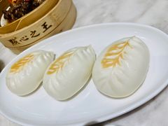 -香港百合居(LCM置汇旭辉广场店)