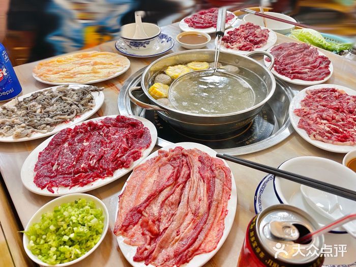 杏花吴记牛肉火锅图片